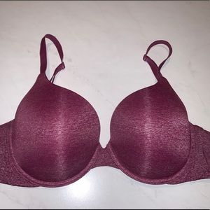 TShirt Bra - Victoria’s Secret size 38C
